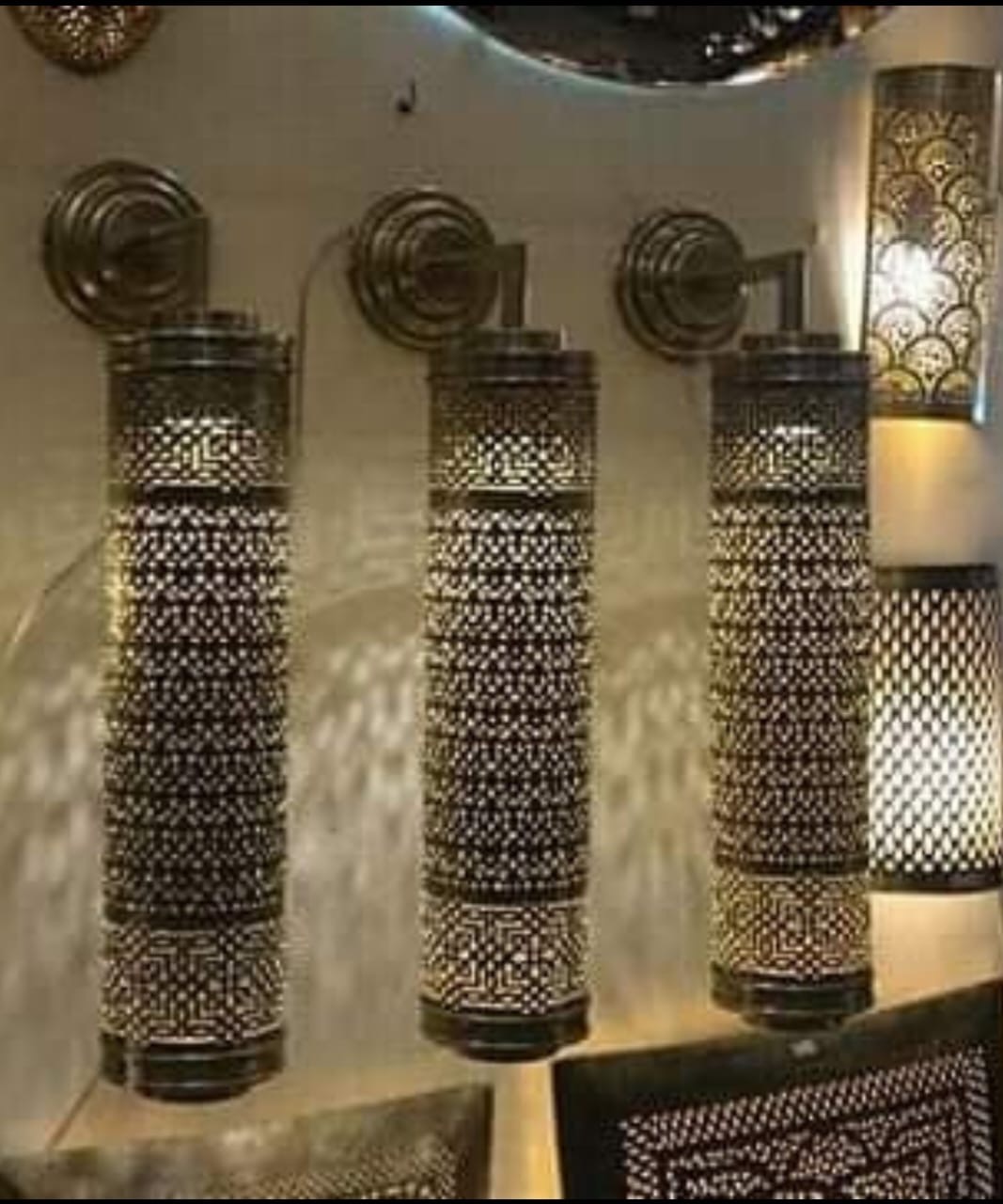 أبليكات أسطوانية للممرات